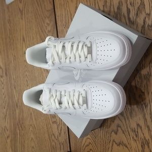 Nike Air Force 1 '07